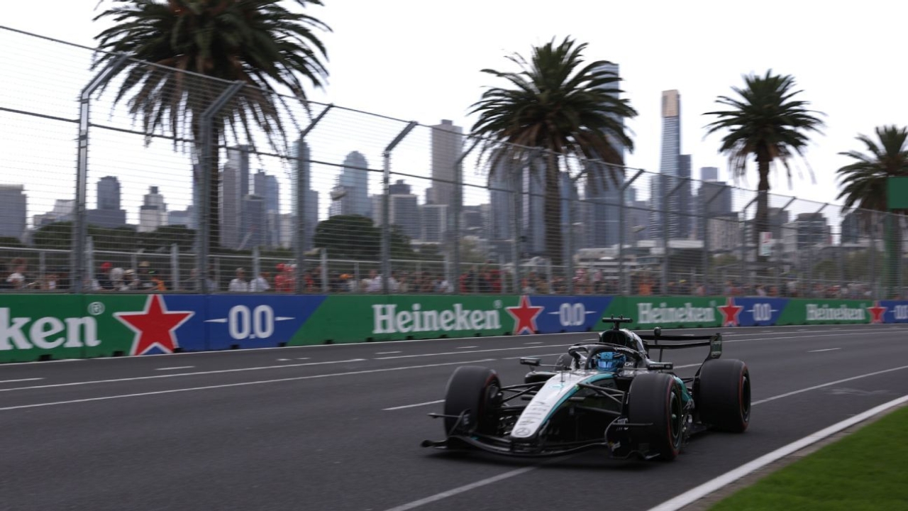 Australian Grand Prix Qualifying: George Russell claims first pole position as Mercedes leads the field in Melbourne 1