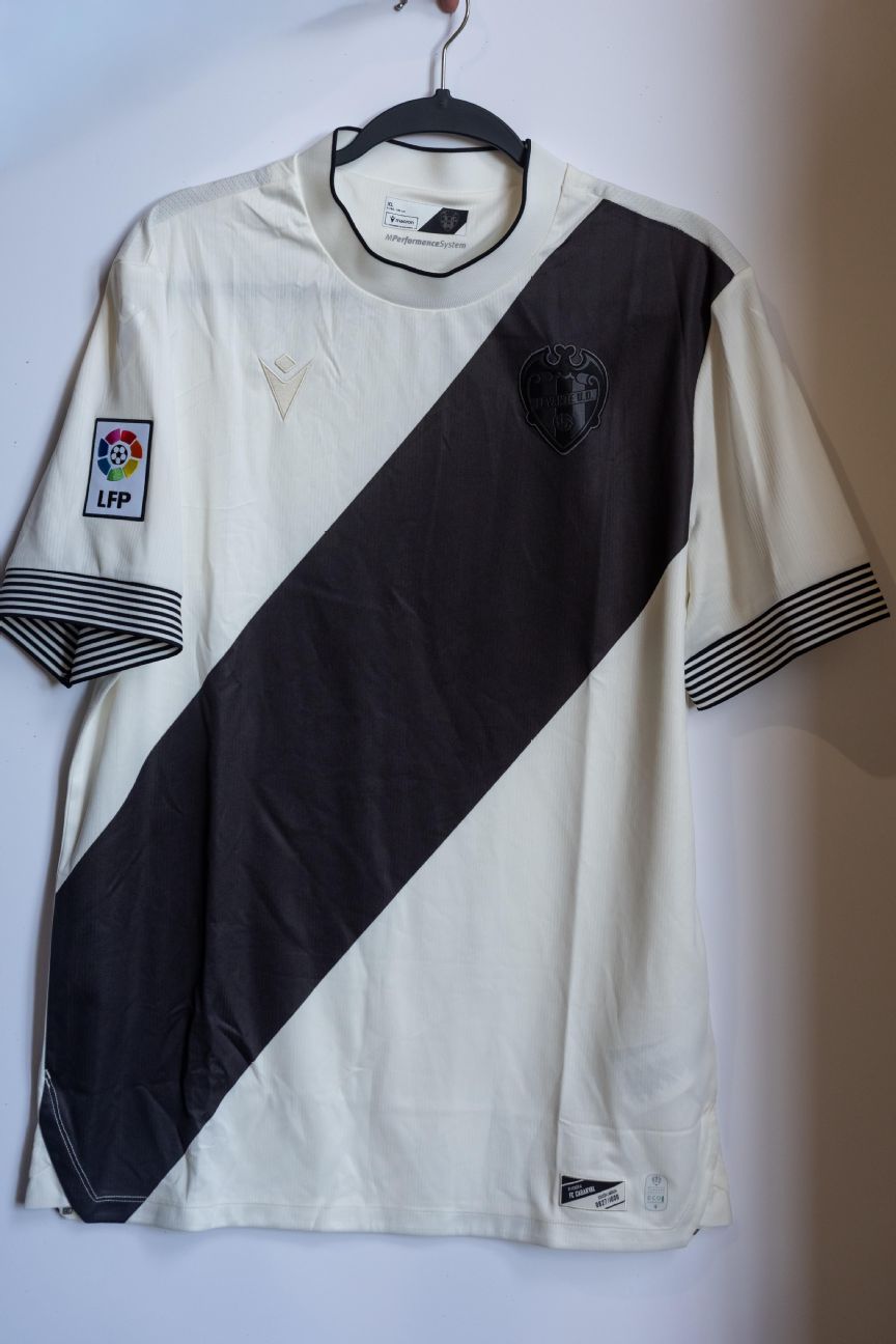 LaLiga announces vintage jerseys teams will don for nostalgic matchday 2