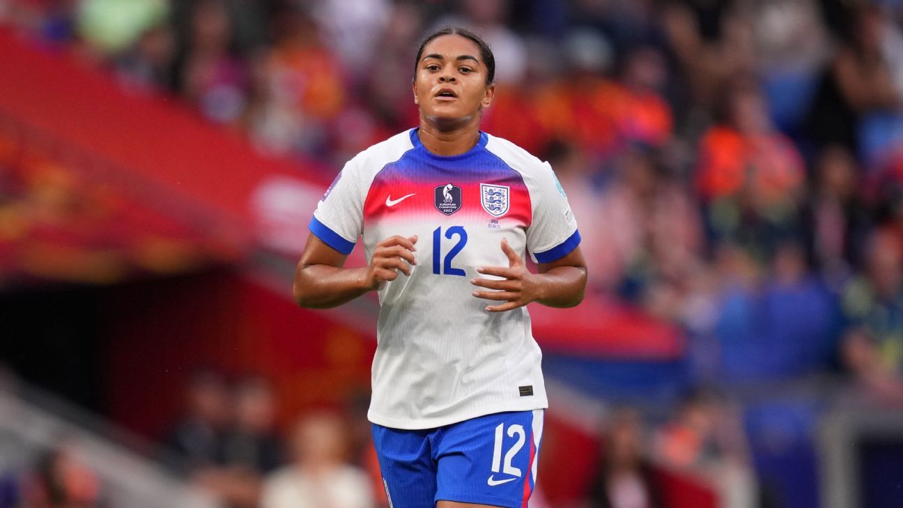 Man who racially abused Jess Carter given suspended jail sentence Individual who racially insulted Jess Carter receives suspended prison sentence. 1