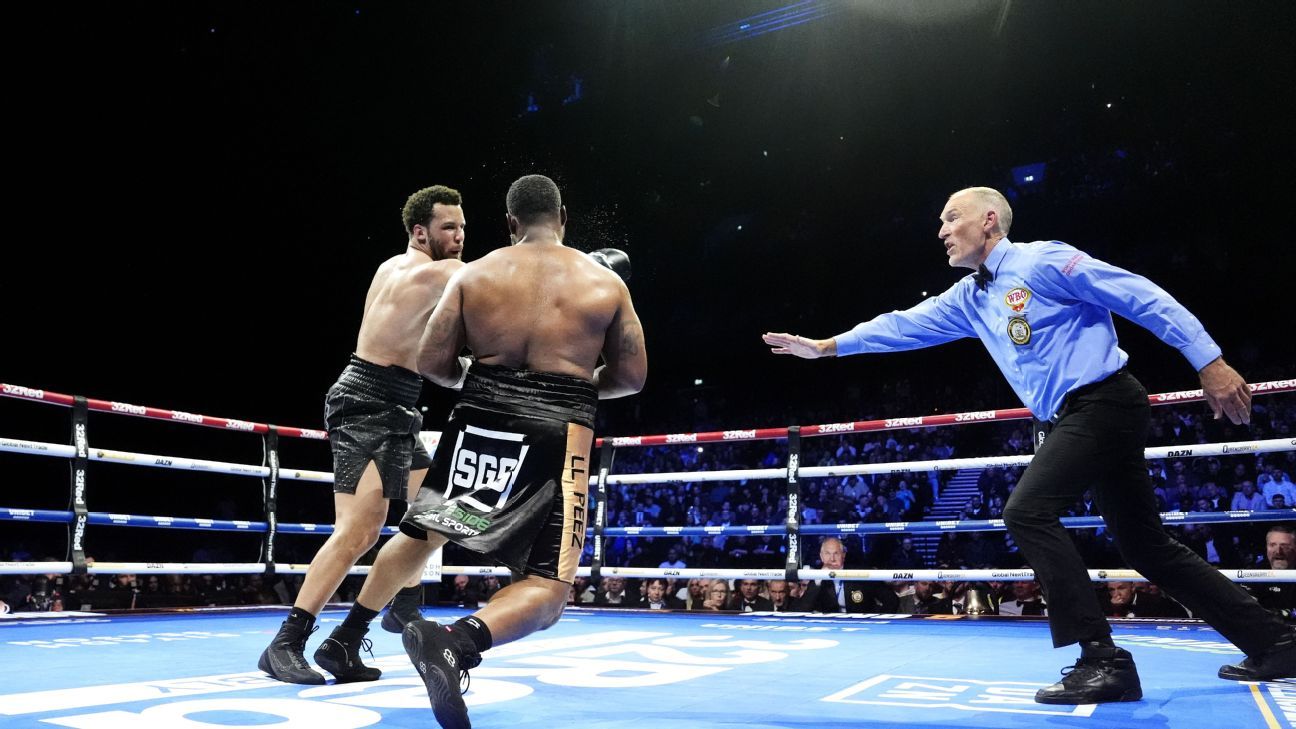 Moses Itauma's sensational rise continues with Jermaine Franklin KO Moses Itauma's impressive ascent persists with knockout victory over Jermaine Franklin. 1