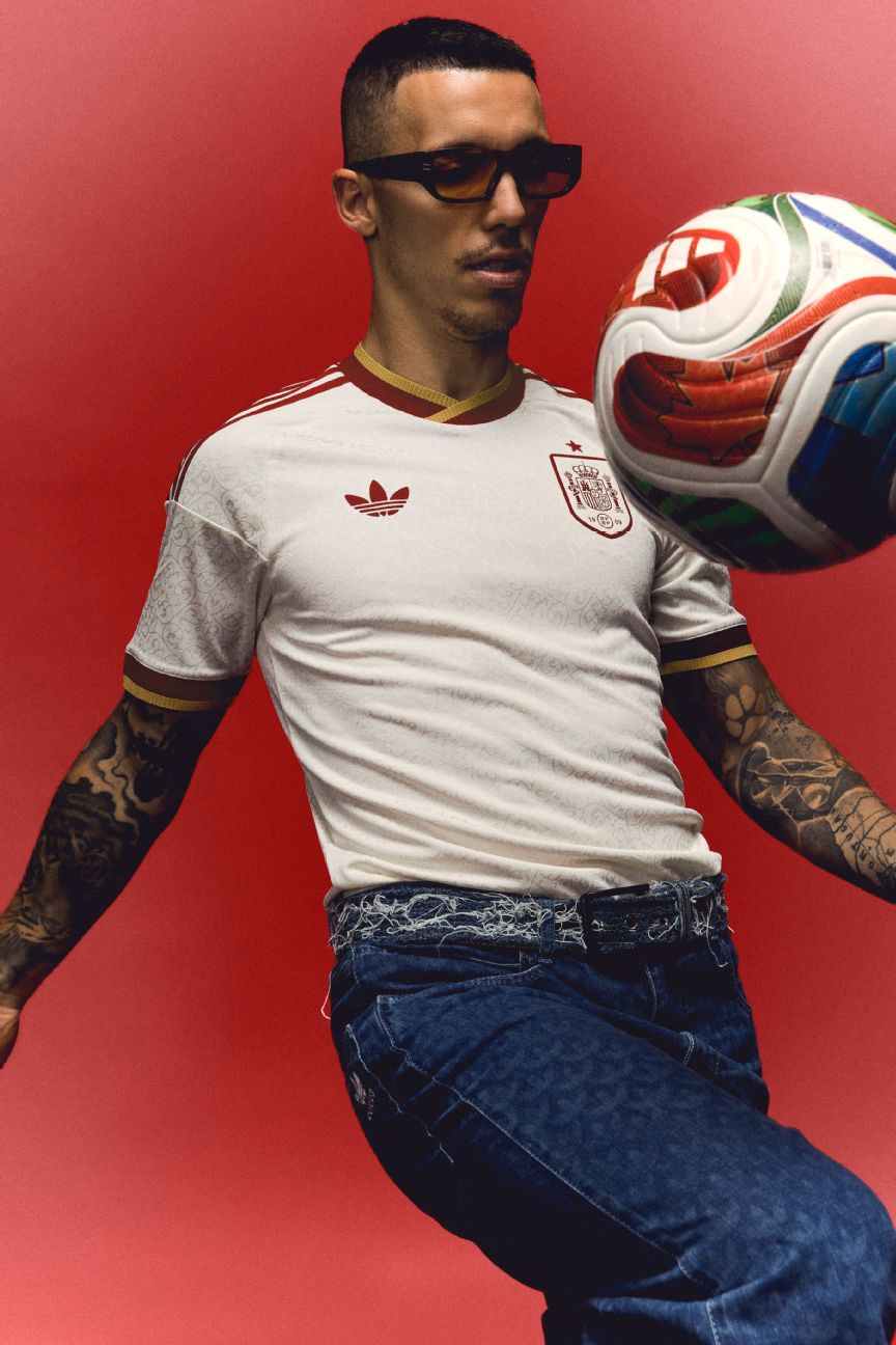 Evaluating Adidas' away kits for the 2026 World Cup: Argentina, Spain, Mexico, and others 28