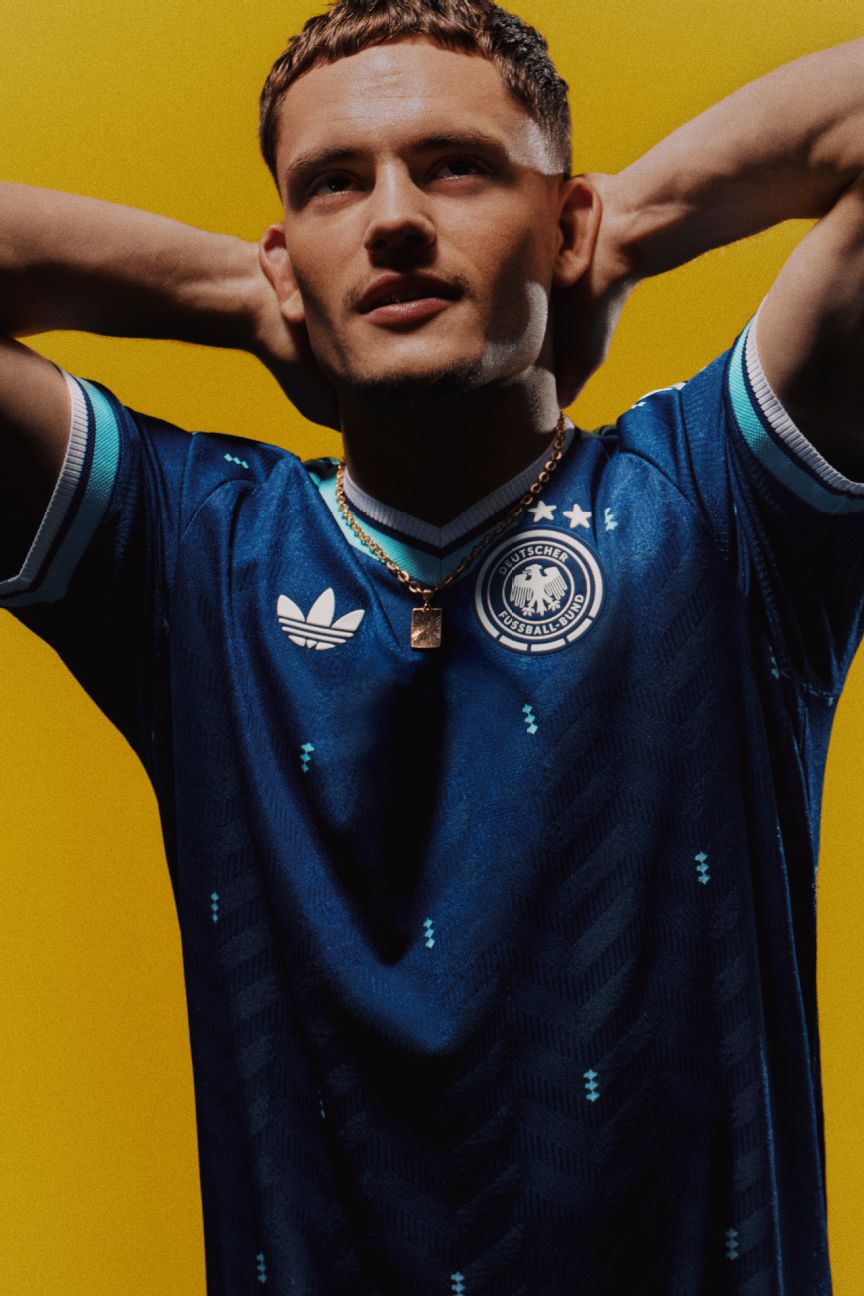 Evaluating Adidas' away kits for the 2026 World Cup: Argentina, Spain, Mexico, and others 12