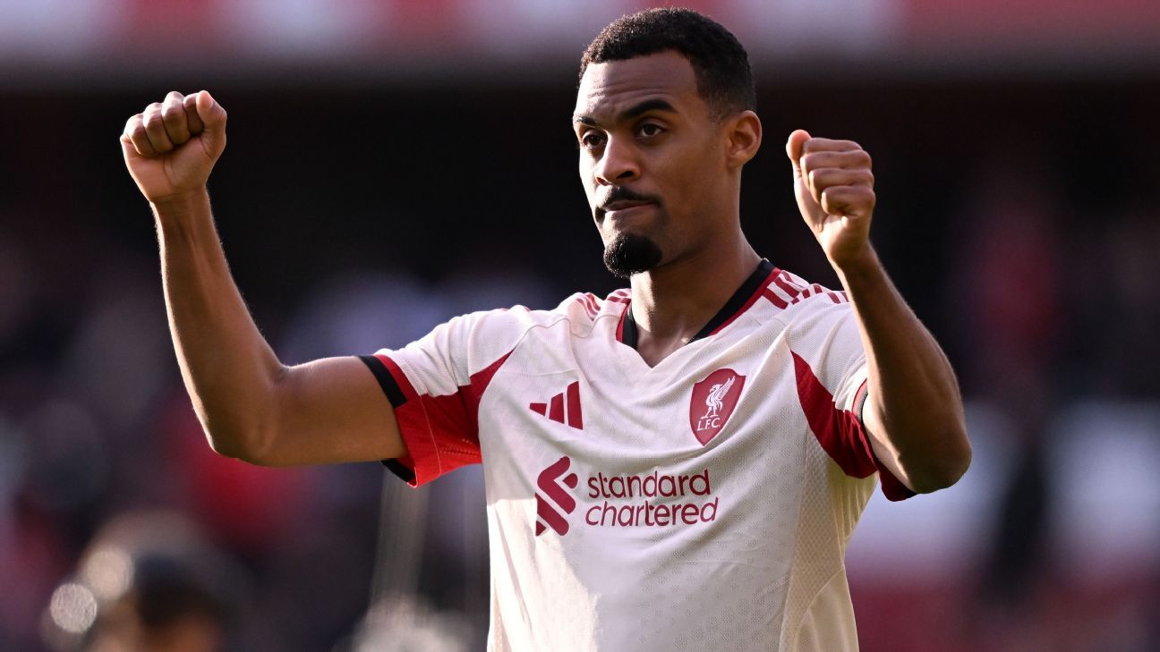 Ryan Gravenberch agrees to extended contract with Liverpool. 1