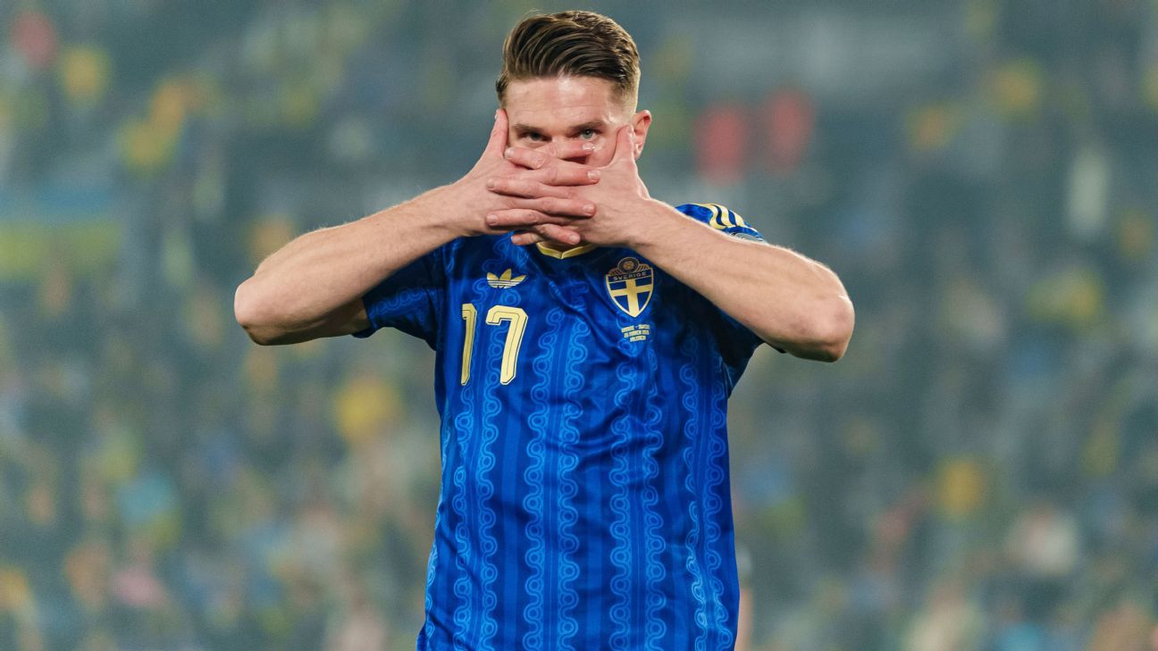 Viktor Gyokeres' 'incredible' hat trick sees Sweden past Ukraine Viktor Gyokeres' remarkable hat trick propels Sweden to victory over Ukraine. 1