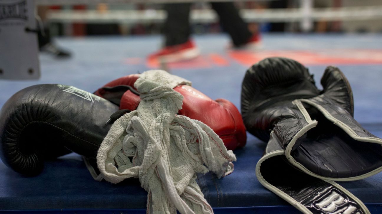 Women's junior flyweight boxer Isis Sio hospitalized in coma following knockout. 1