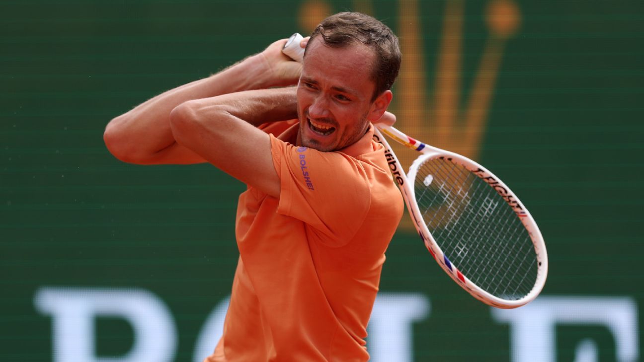 Medvedev smashes racket during double bagel loss to Berrettini Medvedev breaks racket following double bagel defeat to Berrettini 1