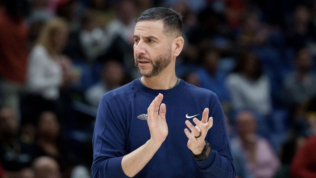 Pelicans' interim coach Borrego is a contender for the position, according to Joe Dumars. 1