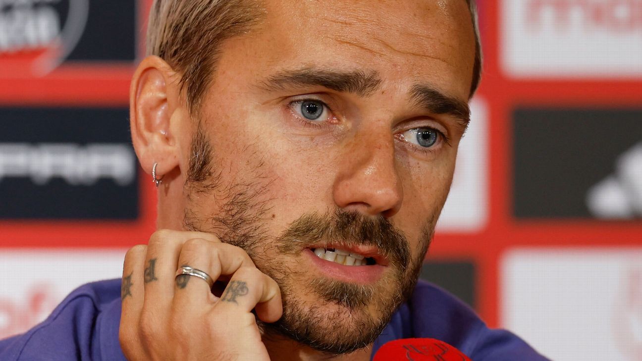 Griezmann of Atleti encounters former team in Copa del Rey final 1