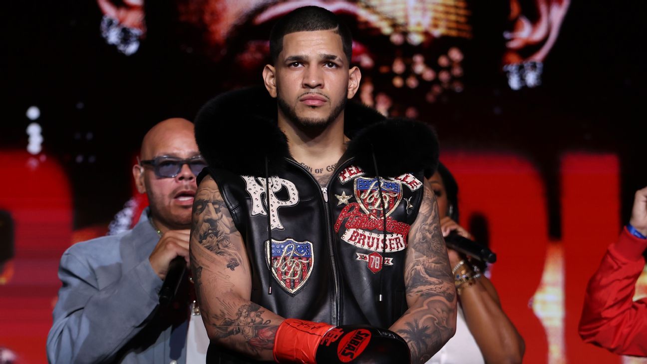 Edgar Berlanga and Richardson Hitchins join Zuffa Boxing. 1