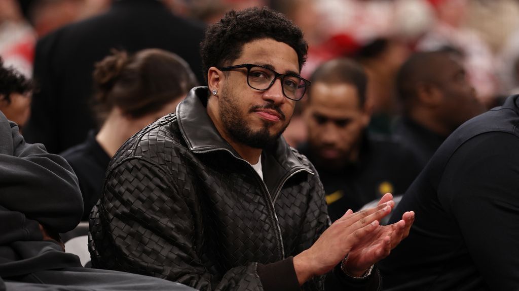 Haliburton of the Pacers discusses challenging experience with shingles. 1