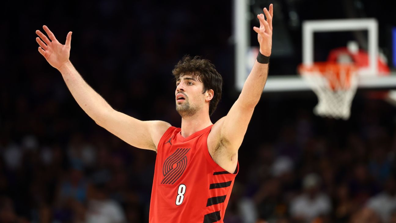 Blazers come back to surprise Suns in play-in game, secure No. 7 seed in the Western Conference. 1