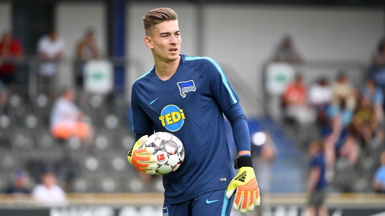 Goalkeeper Jonathan Klinsmann sustains neck injury while competing for Cesena. 1