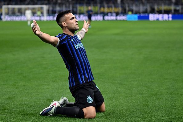 Inter Milan rout Roma to go nine points clear in Serie A Inter Milan defeats Roma to extend lead to nine points in Serie A 1