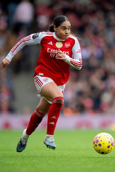 López, Caicedo, and Thompson among top U21 female soccer athletes 8