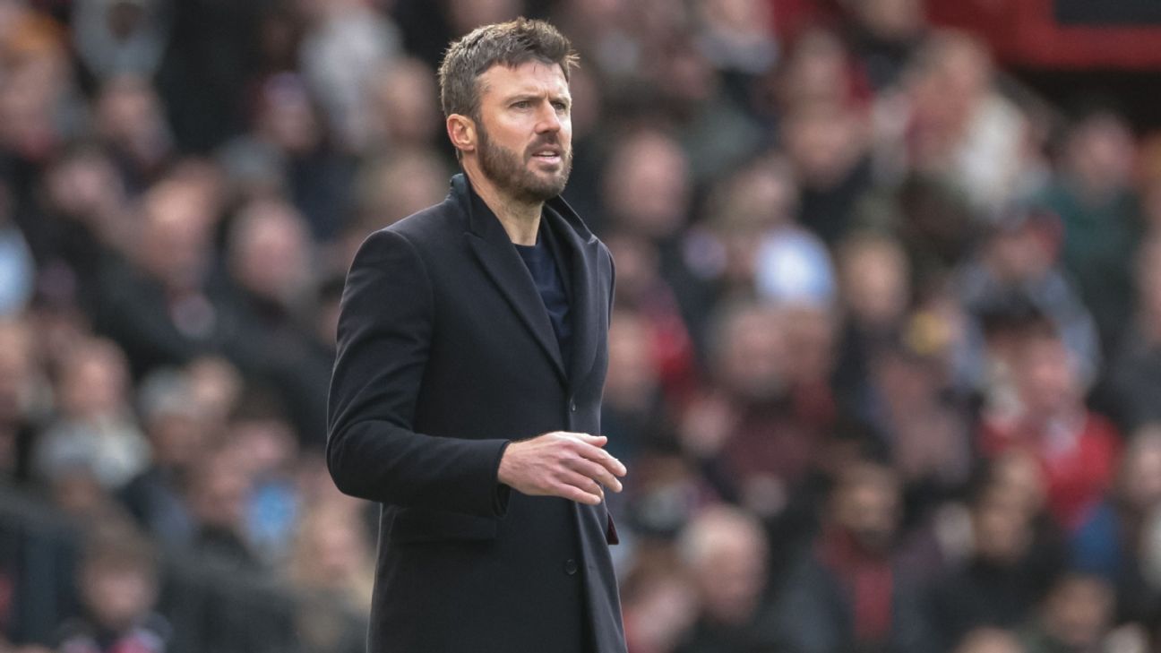 Michael Carrick preparing for the upcoming season amid uncertainty at Manchester United 1