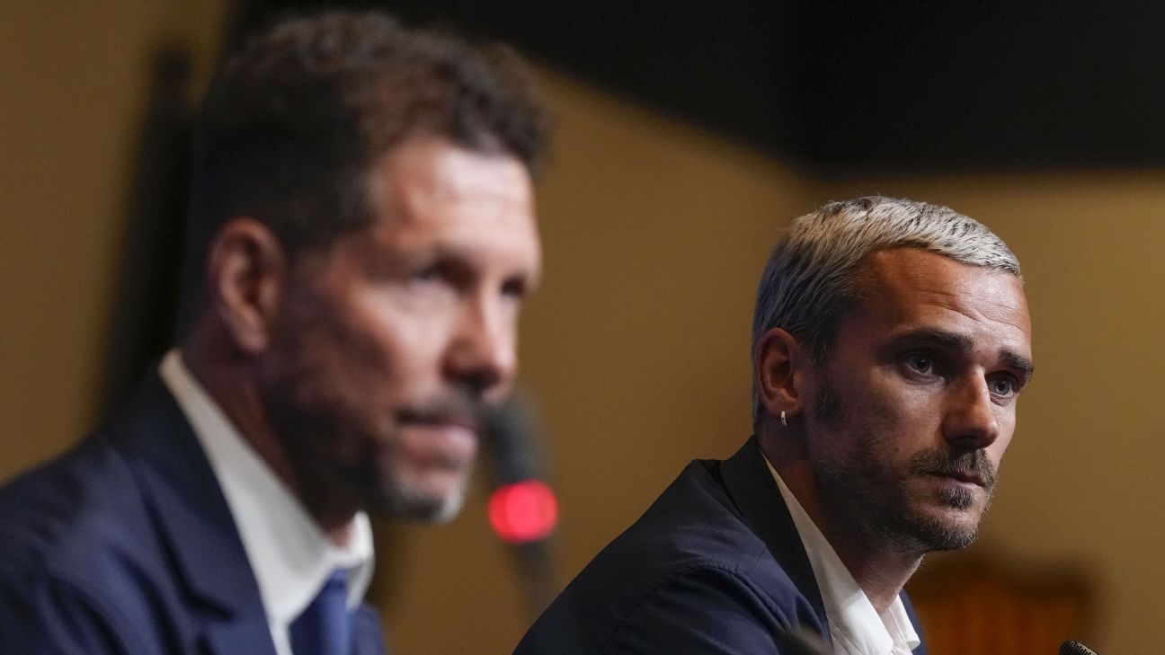 Simeone salutes Griezmann in emotional presser before Atleti exit Simeone pays tribute to Griezmann in heartfelt press conference ahead of Atleti departure. 1