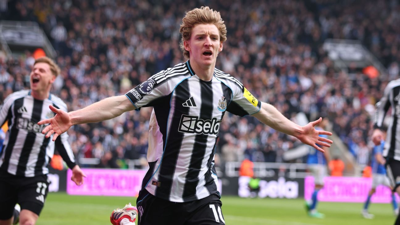 Transfer speculation: Arsenal interested in Newcastle's Gordon 1