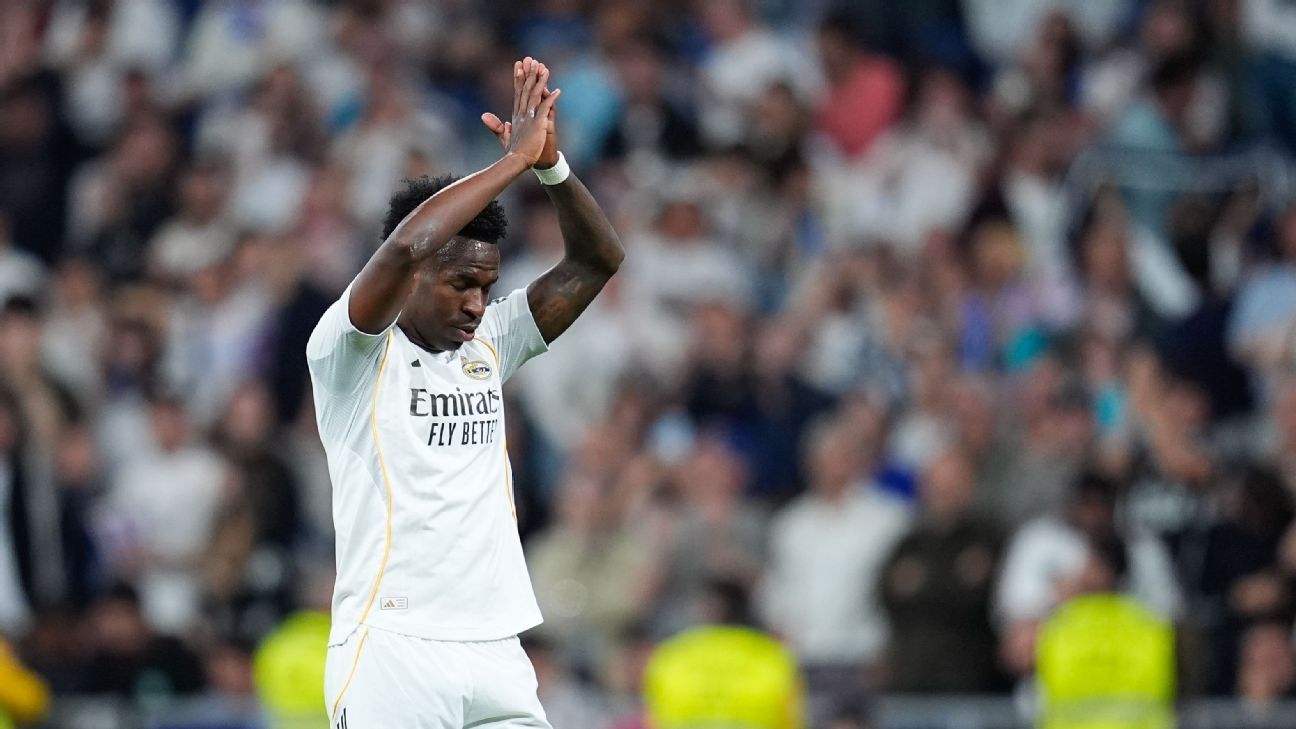 Vinícius Júnior transforms 'boos into cheers' during Madrid's victory 1