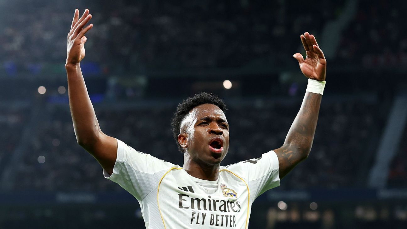 Vinícius states he will extend his contract with Real Madrid 'when the moment is appropriate' 1