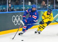 Caroline Harvey Selected as 2026 IIHF Women's Player of the Year 5