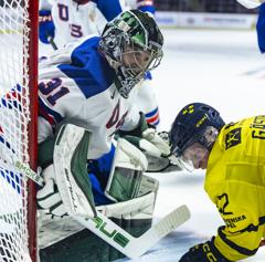 USA Blue Triumphs Over Sweden, USA White Loses to Finland in Opening Matches of World Junior Summer Showcase 5