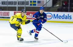 U.S. Drops 5-2 Decision to Sweden at World Junior Summer Showcase U.S. Falls to Sweden 5-2 in World Junior Summer Showcase Match 4