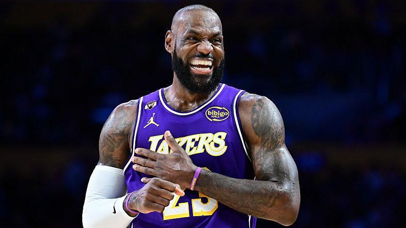 Philadelphia 76ers confirm signing of NBA superstar LeBron James 2