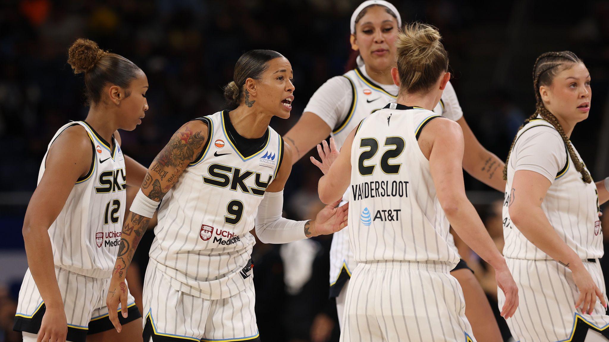Sex toys again thrown on court during WNBA matches 3