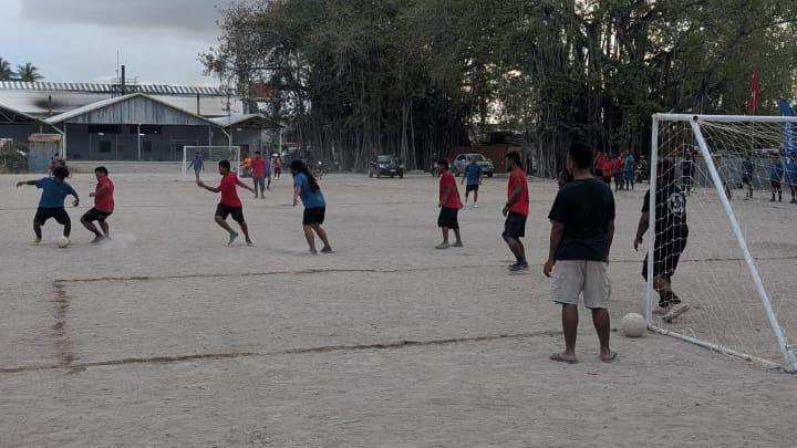 The country that doesn't play football... yet 11