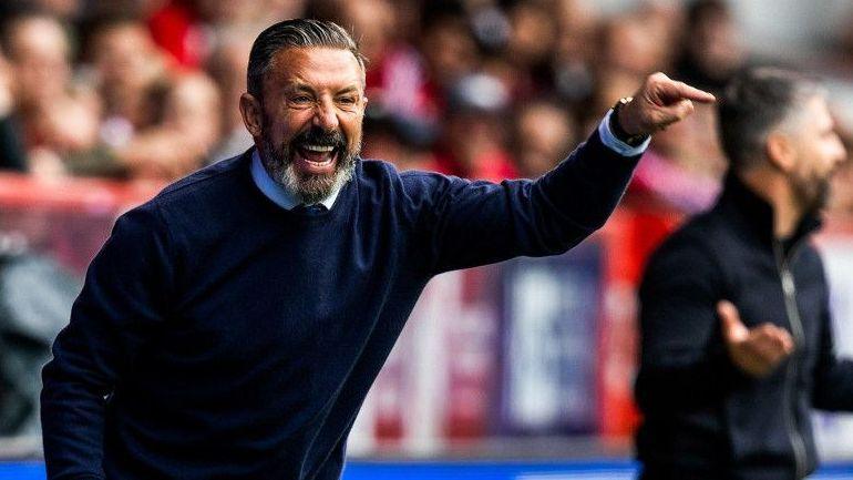 Rangers manager McInnes touchline ban reduced to two games 2