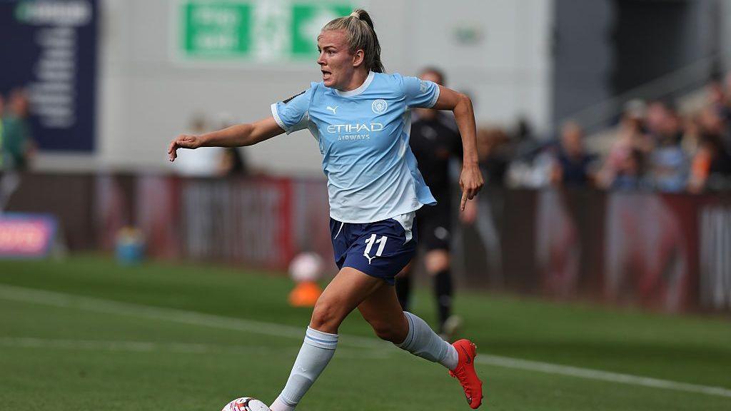 'A legacy' at 26: How Lauren Hemp has grown at Manchester City 4