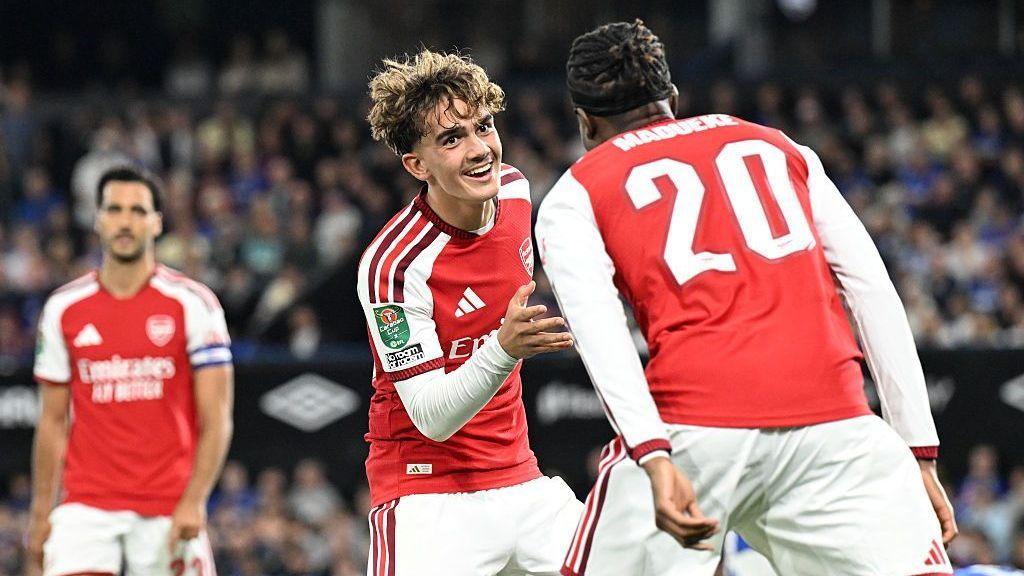 Arsenal open to loaning Max Dowman if it aids development 6