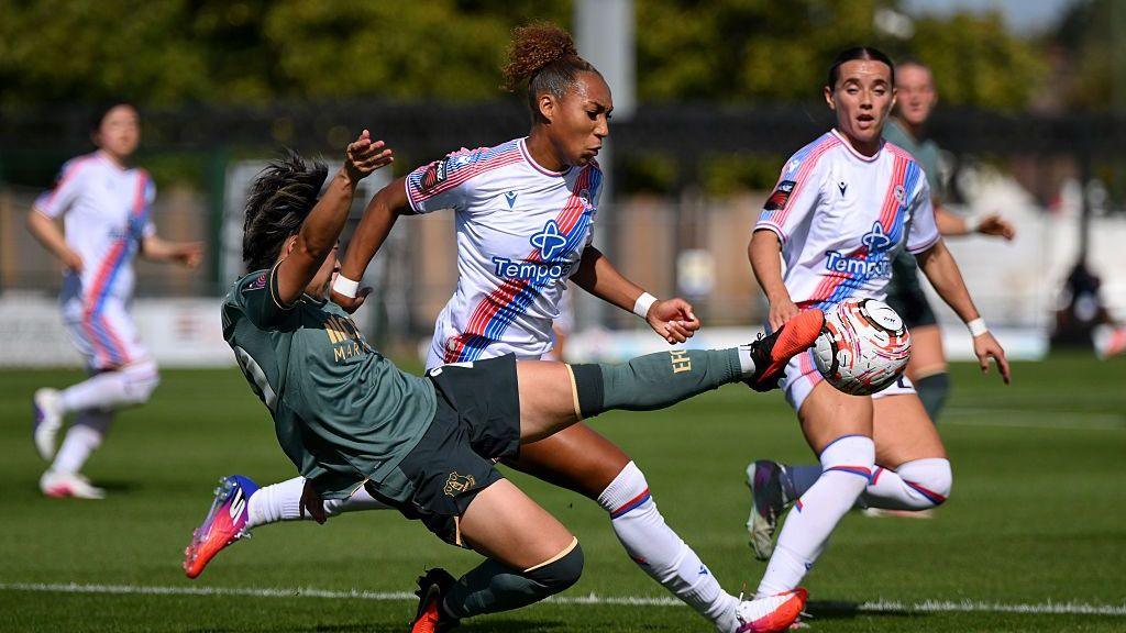 Como extend striker Roberta Picchi's contract after cancer diagnosis 8