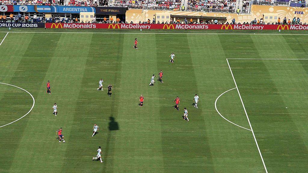 'Constant bombardment' - Fans shown 65,000 junk food ads at World Cup 4