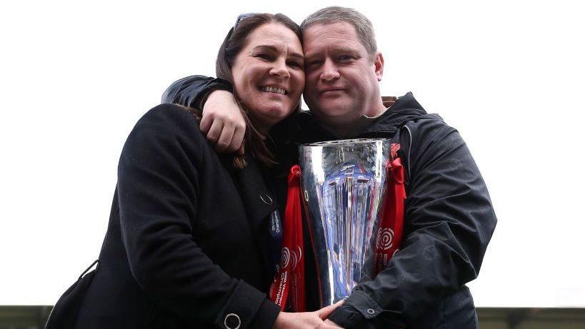 Debbie Beard and Amanda Thorpe share their stories after losing their husbands to suicide 5