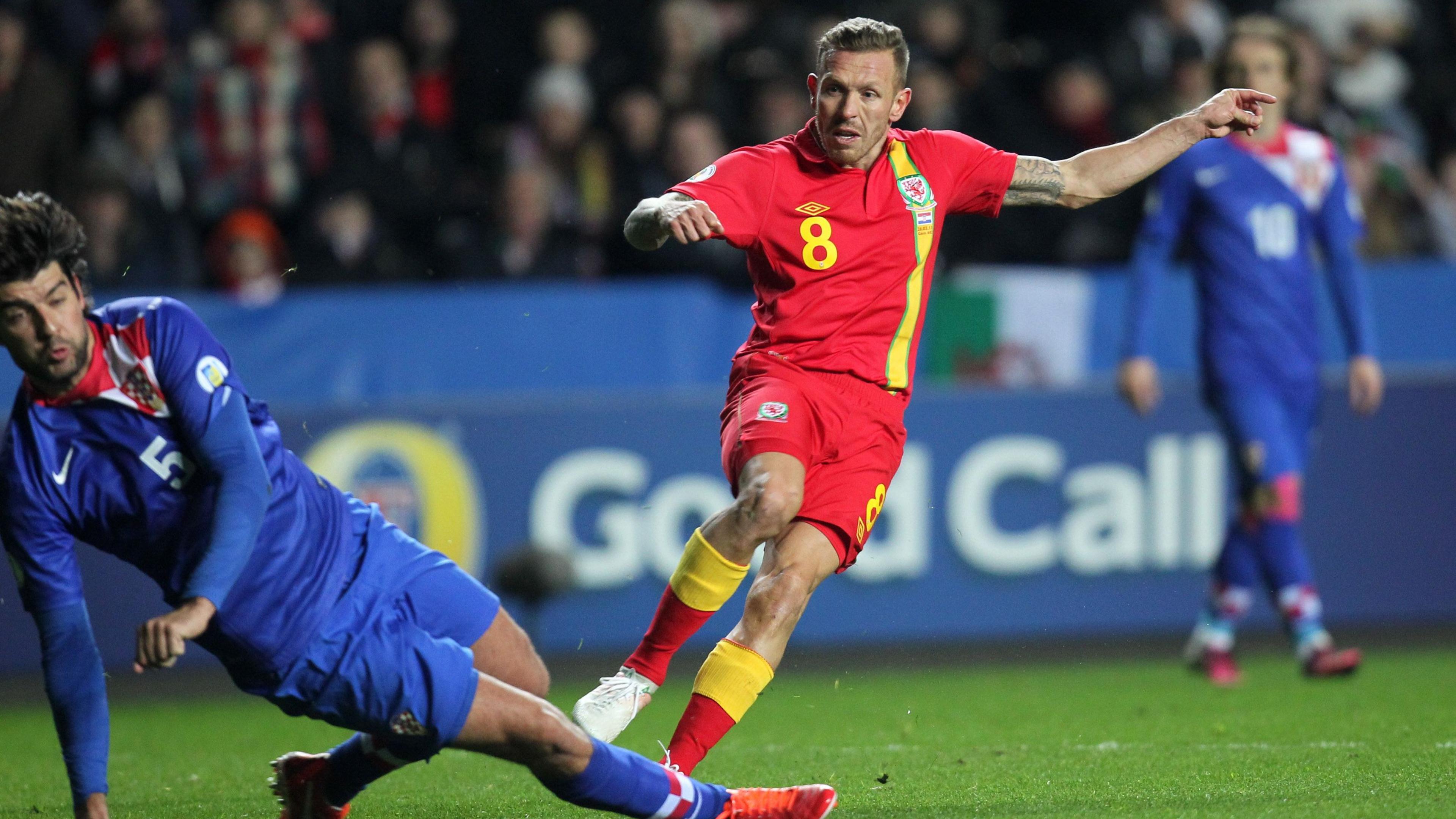 Craig Bellamy: Can Wales manager win back fans after Burnley saga? 4