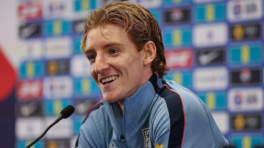 England should stop trying to replicate Spain - Gordon 2