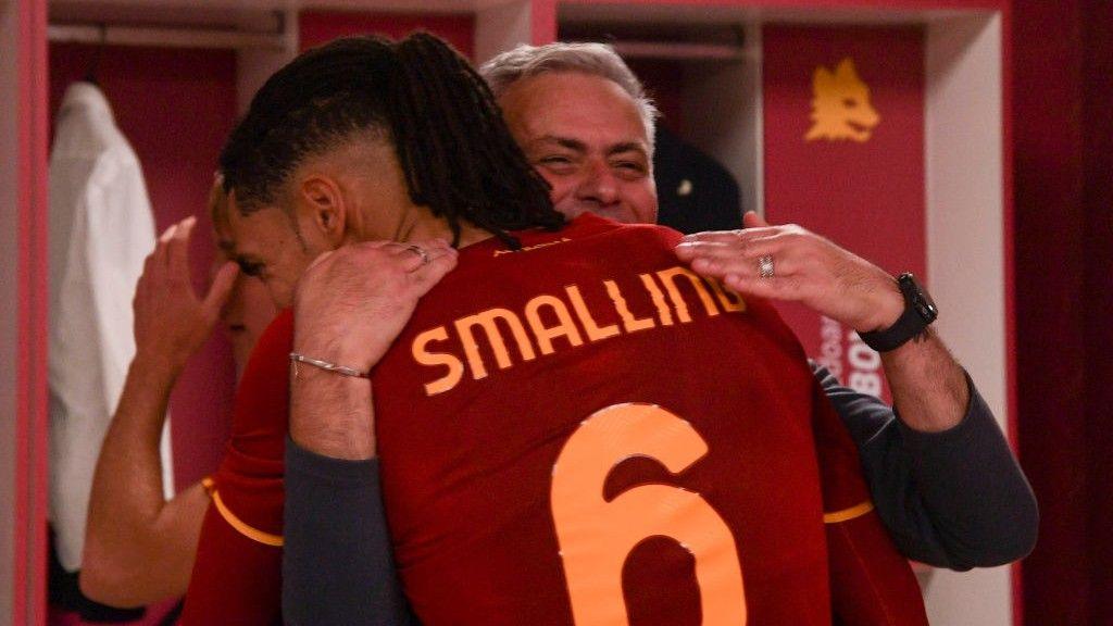 Chris Smalling in advanced talks with Portuguese leaders Porto 6