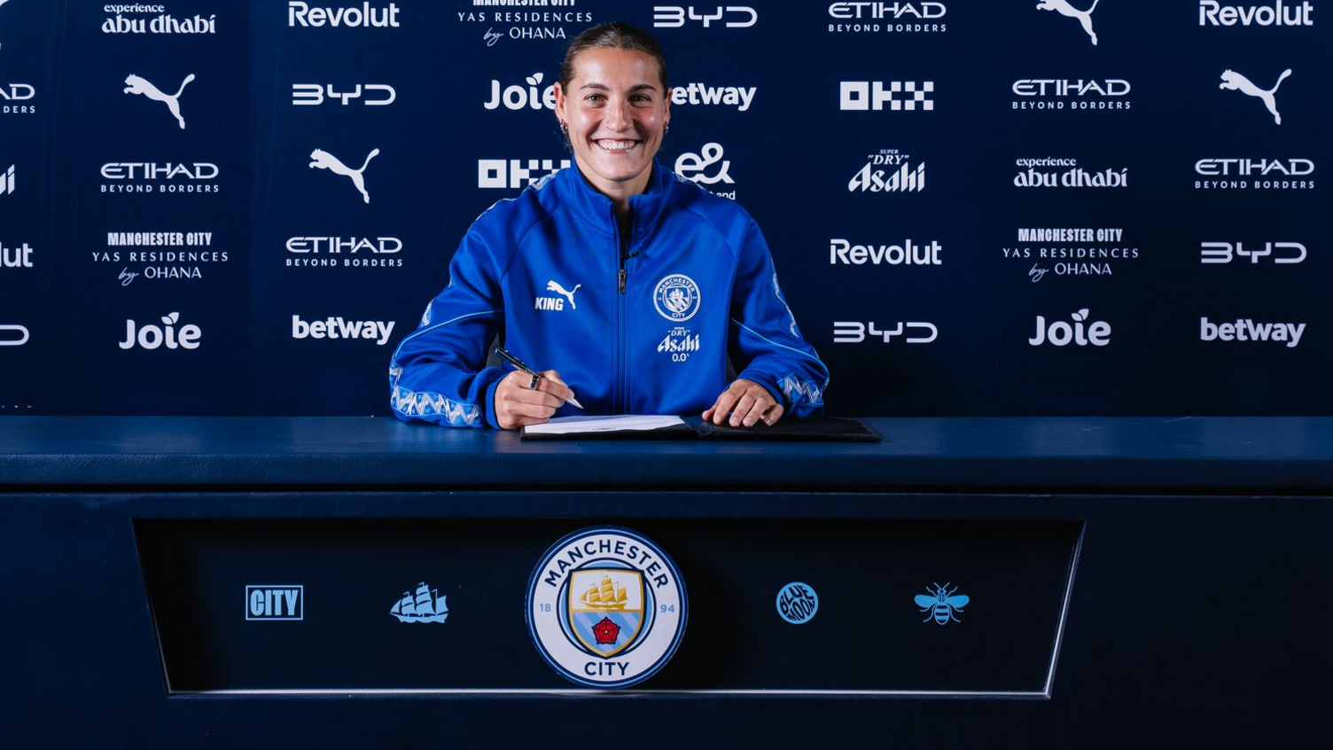 Manchester City complete signing of Germany defender Carlotta Wamser 3