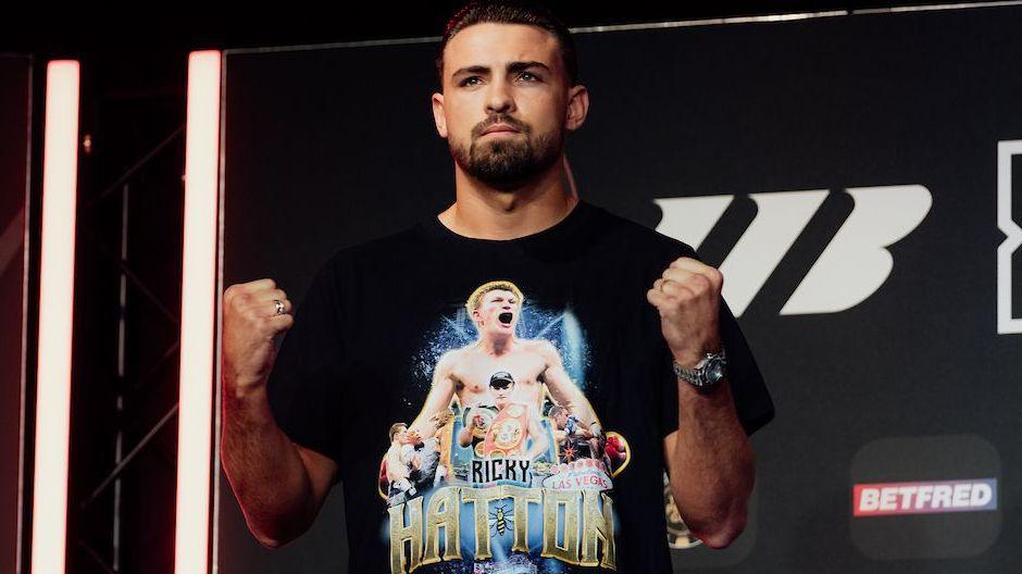 Hedges wears tribute to late trainer Hatton ahead of Brown fight 6