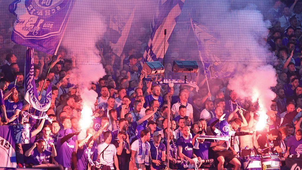 'Humble but ambitious': The return of fallen giants Schalke 5