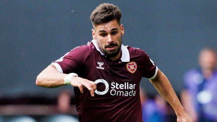 Vrancken backs Braga to stay at Hearts 4