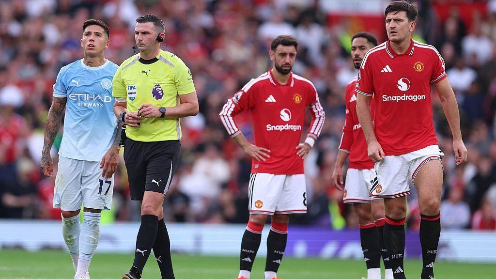 'Let's go, let's go' - Inside the catastrophic derby VAR error 4