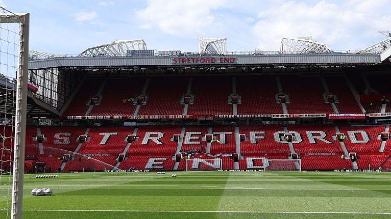 Manchester United borrows £90m as total debt exceeds £1.1bn 6