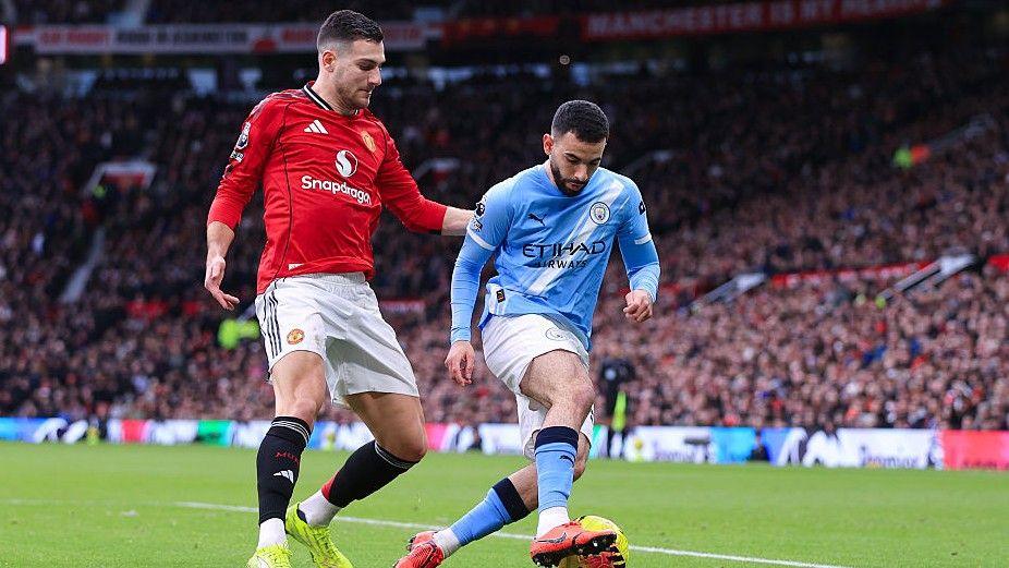 Manchester United miss out on Rayan Ait-Nouri and Louis Page on deadline day 6