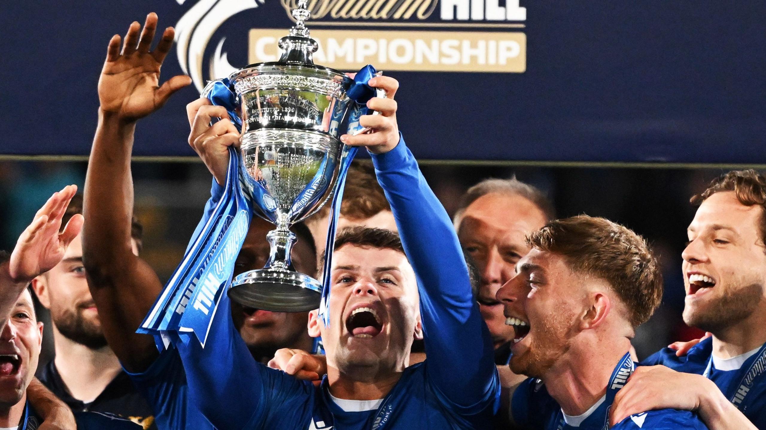 McPake's 'mad' journey from club-less to Scotland call-up in three years McPake's 'mad' journey from club-less to Scotland call-up in three years 6