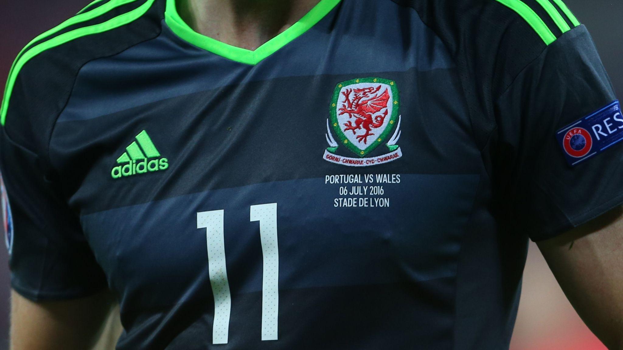 Name Wales' Euro 2016 semi-final XI against Ronaldo's Portugal 2