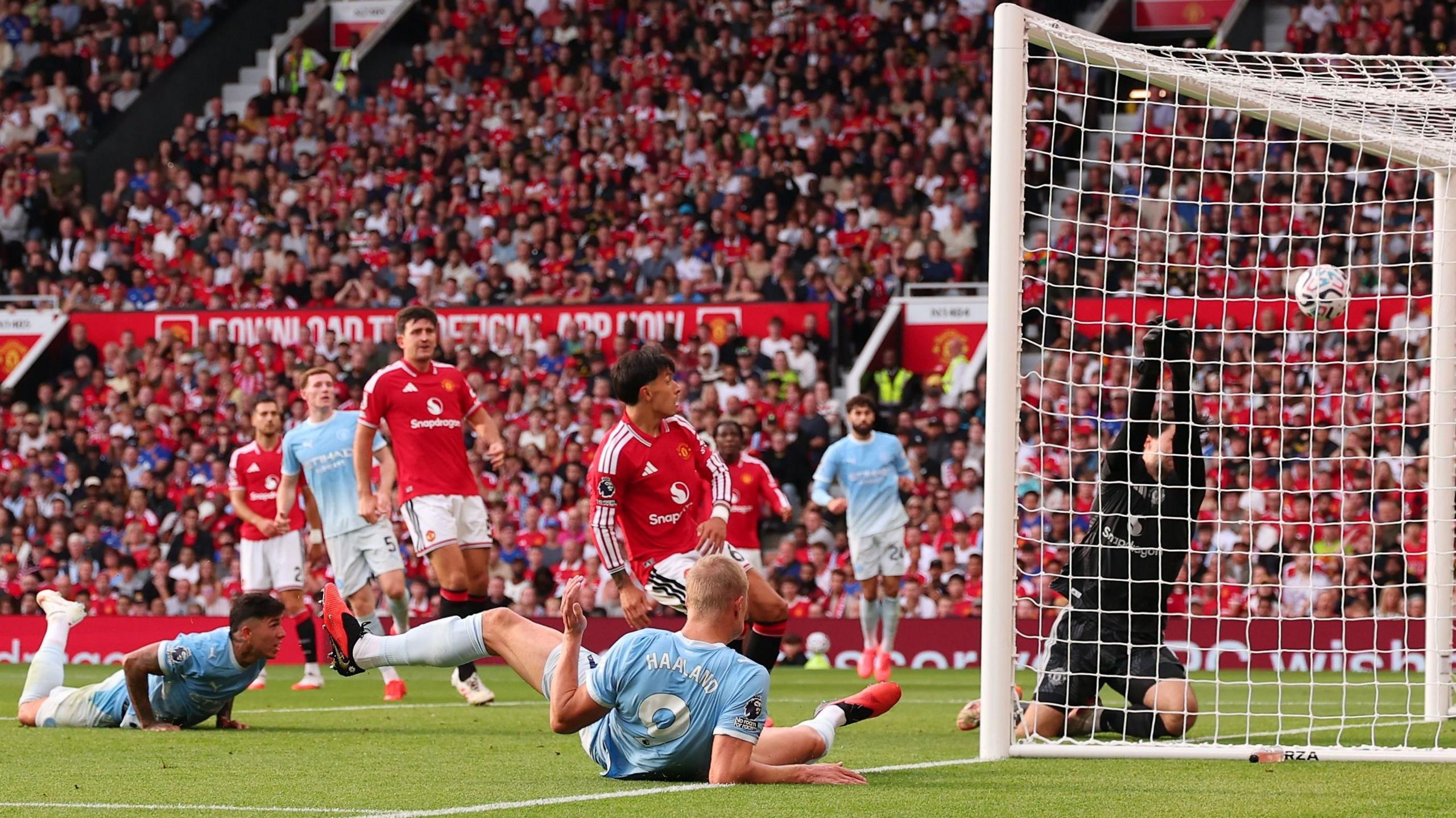 Manchester Derby VAR officials ruled out of weekend Premier League fixtures 4