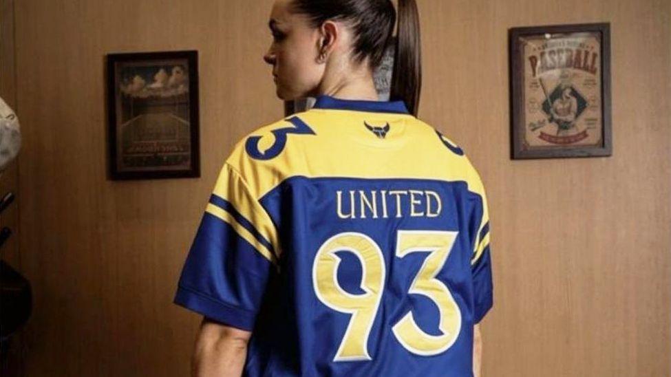 Oxford United apologises for 'United 93' shirt after 9/11 confusion 2