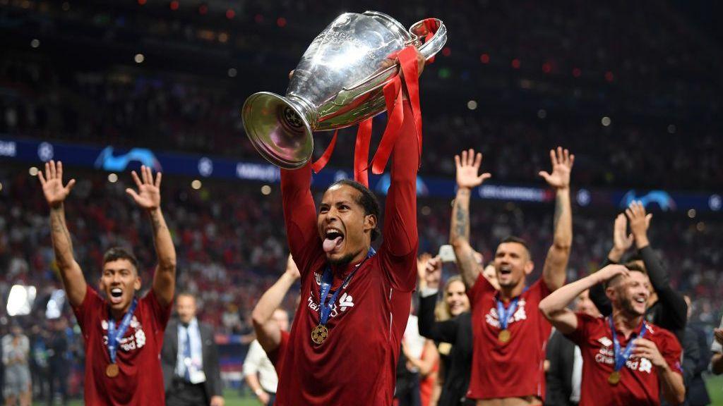 Ranking the most game-changing transfers in Premier League history 19